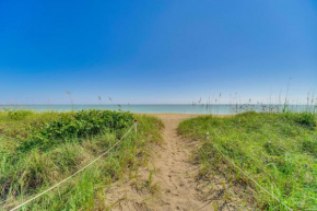 2 Mi to Fort Pierce Jetty Coastal Florida Condo